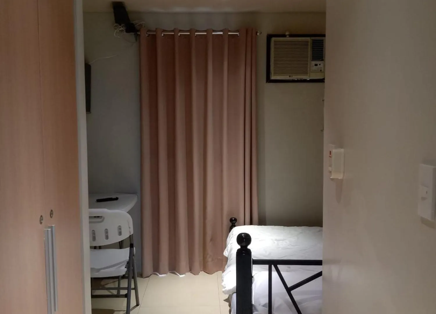 Marvelle Studios Manila Apartment